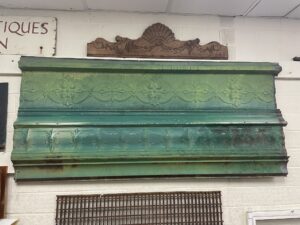 Fantastic Three-Piece Exterior Tin